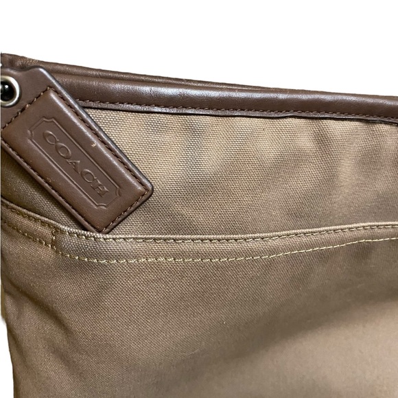 Coach Khaki Men’s Brown Camden Messenger/Shoulder Bag - Picture 6 of 14